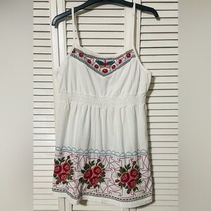 Johnny Was White Embellished Camisole / tank.